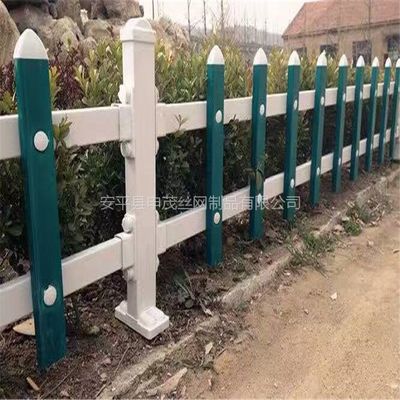 PVC塑鋼草坪護(hù)欄與鋅鋼花草防護(hù)欄 選購指南與昆明塑鋼隔離柵價(jià)格解析